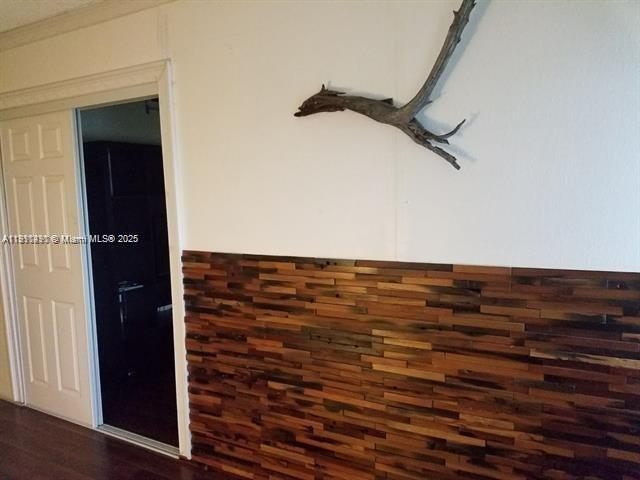 Foto del edificio - 1430 NE 170th St