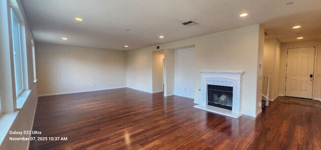 Foto del edificio - Welcome to American Canyon!! Beautiful Lar...