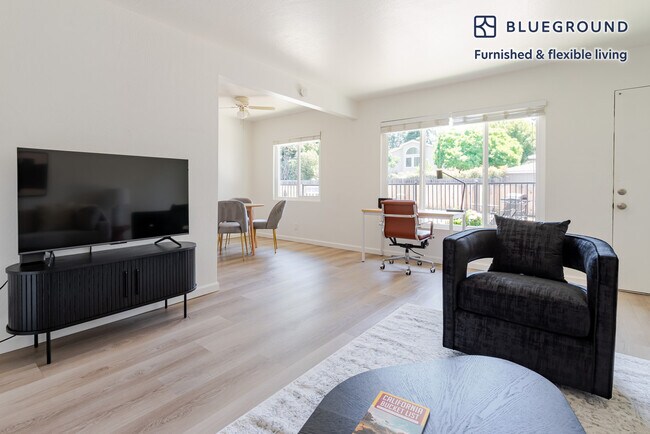 Foto del edificio - 245 Bush St