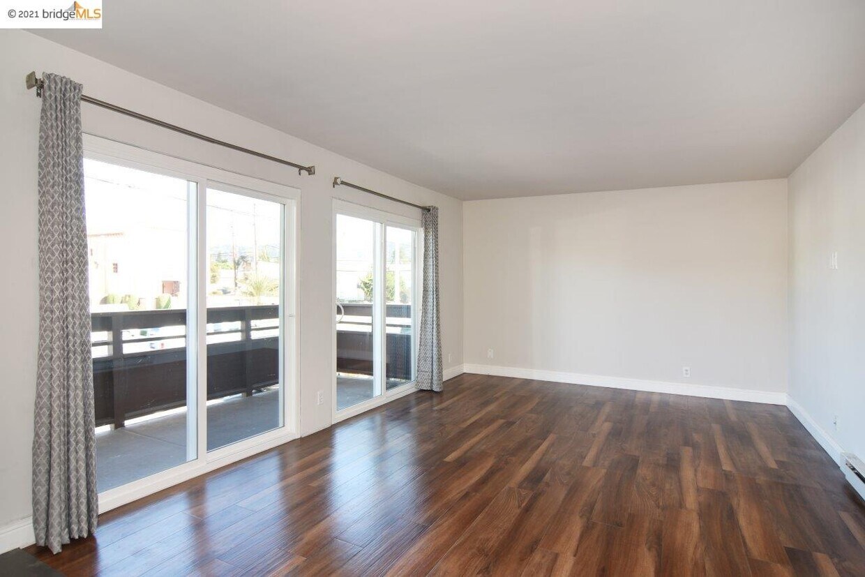 Foto principal - 1126 Marin Ave