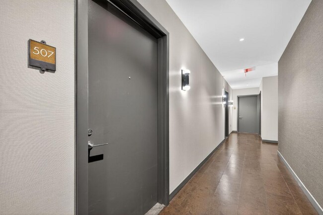 Foto del edificio - 2030 8th St NW