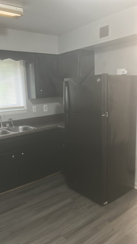 Foto del edificio - 4151 Slumber Ln