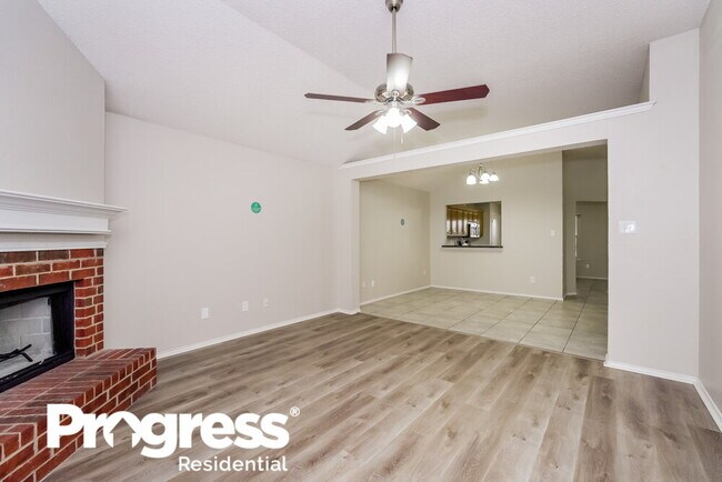 Building Photo - 5905 Aloe Ct