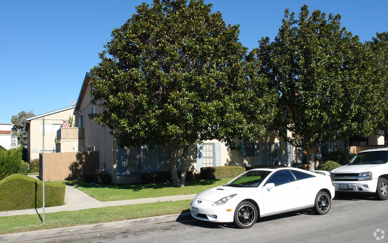 Foto principal - 3821-3831 Green Ave