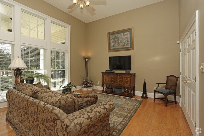 Interior Photo - Wexford Condominiums