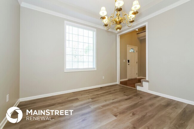 Foto del edificio - 4811 Lone Elm