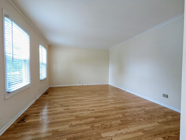 Foto del edificio - 1413 Canyon Run Rd