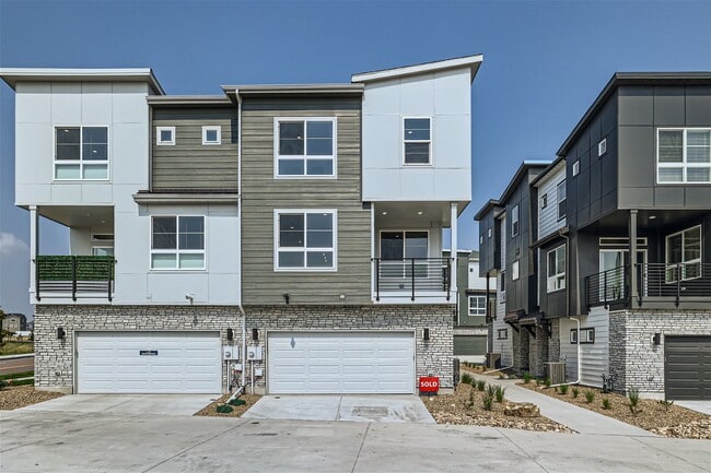 Photo - 10663 Columbite Hts House