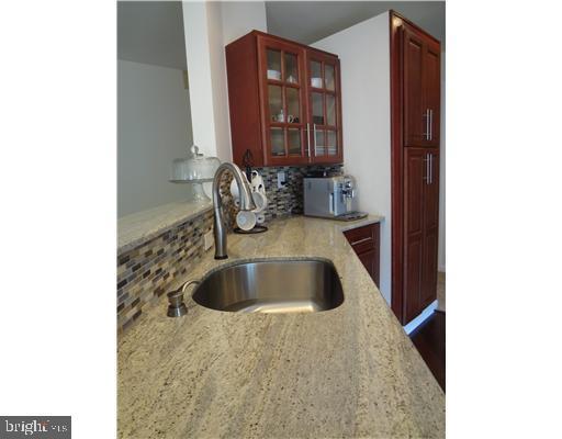 Foto del edificio - 7162 Elm Ct