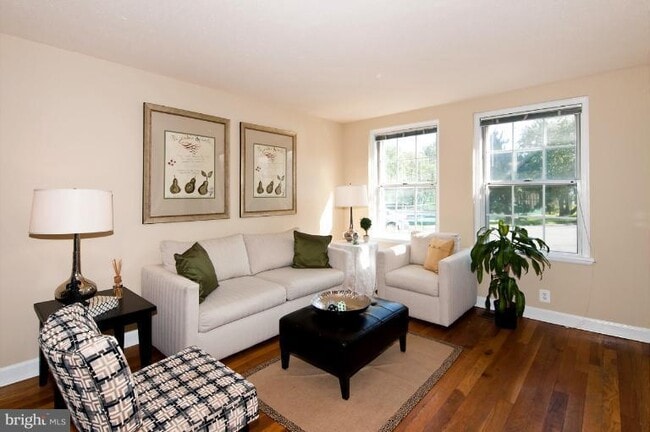 Foto del edificio - 4692 36th St S