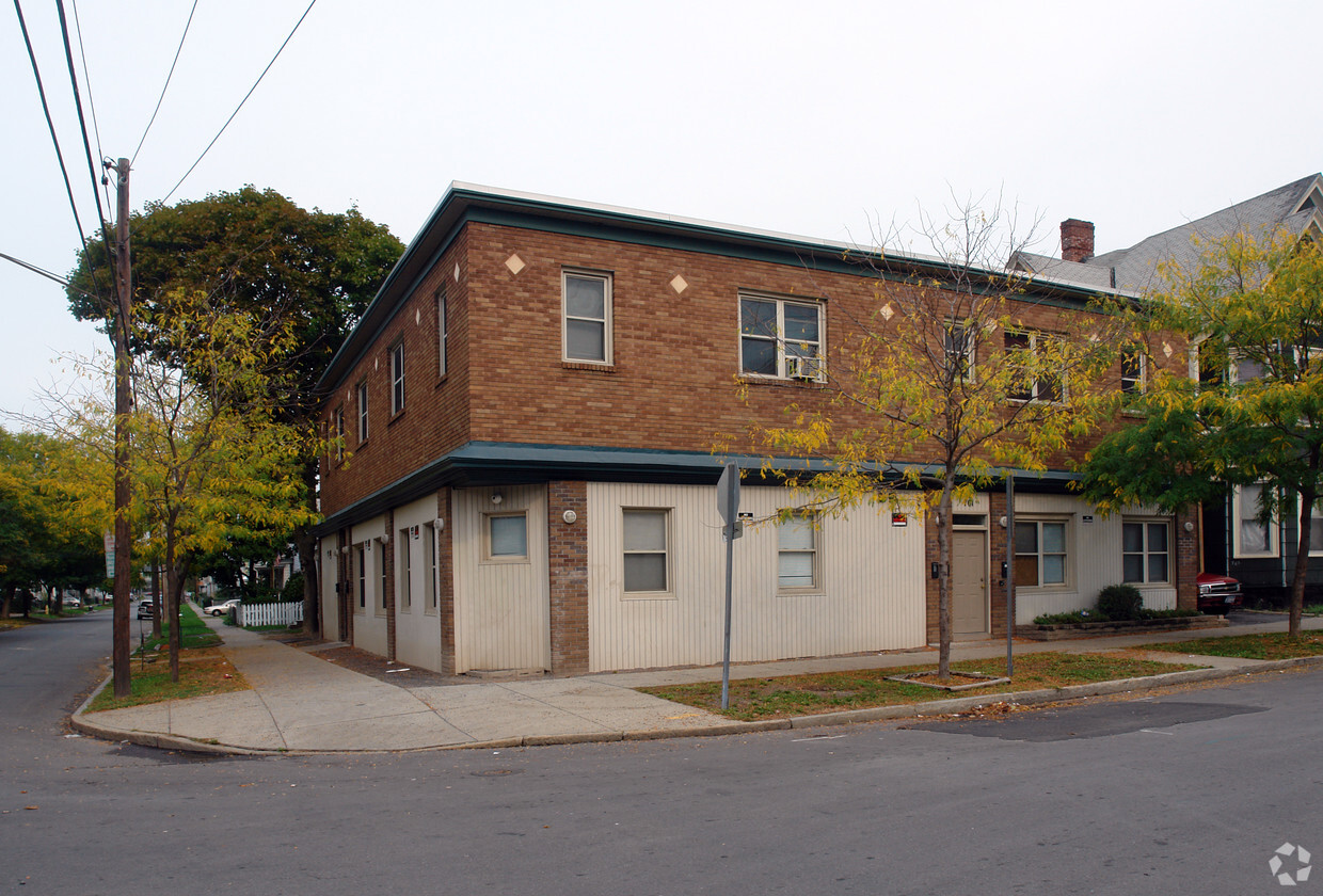 Foto del edificio - 701 Hickory St