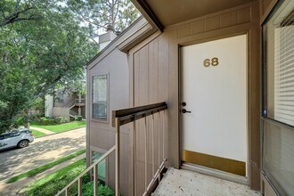 Building Photo - 1201 Bering Dr