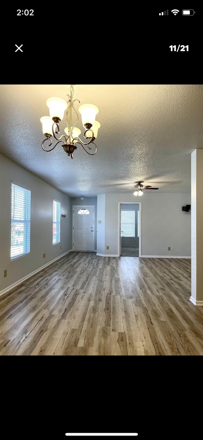 Building Photo - 2623 Chilton Dr
