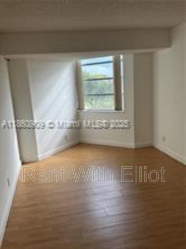 Photo - 1811 Sabal Palm Dr Apartment