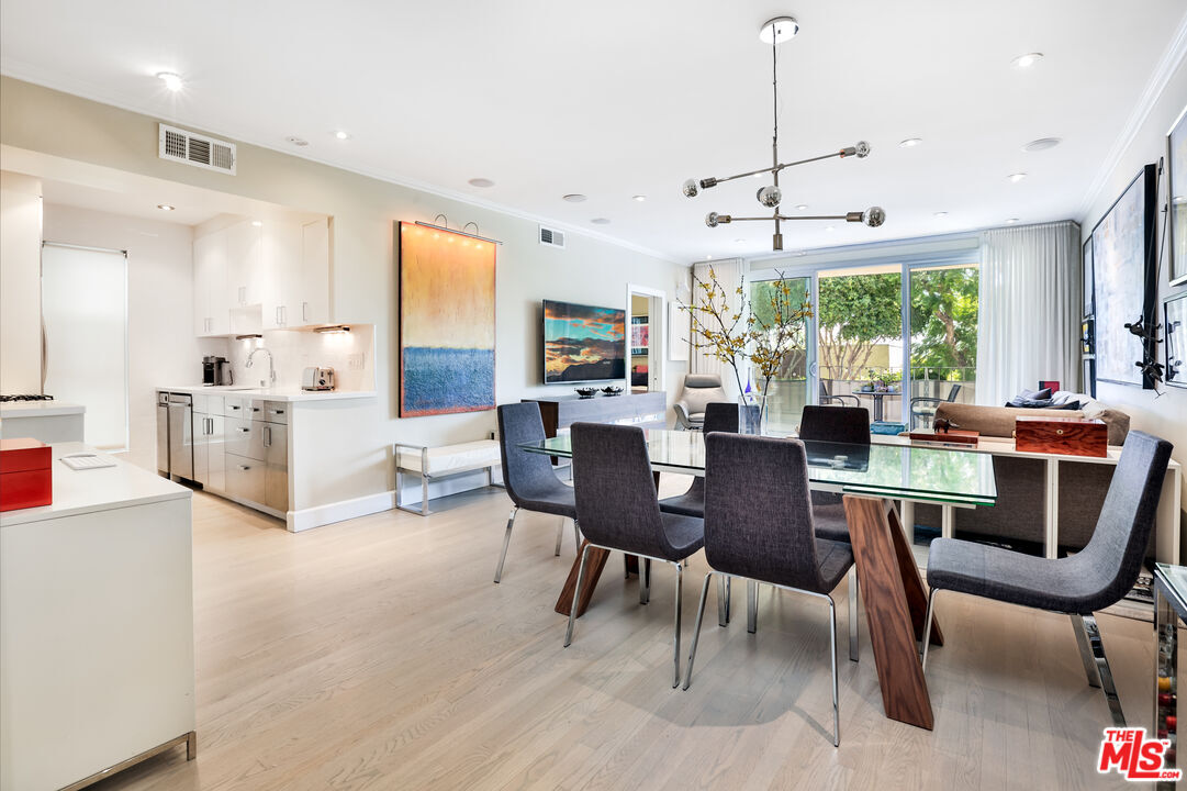 Foto principal - 874 Hammond St