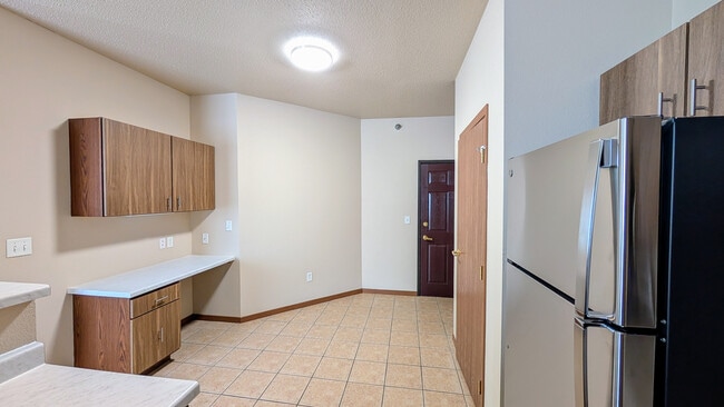Building Photo - Amber Crossing Apartments