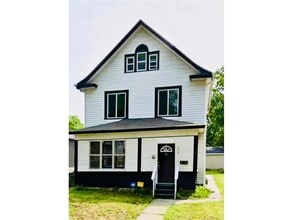 Building Photo - 2818 Dupont Ave N