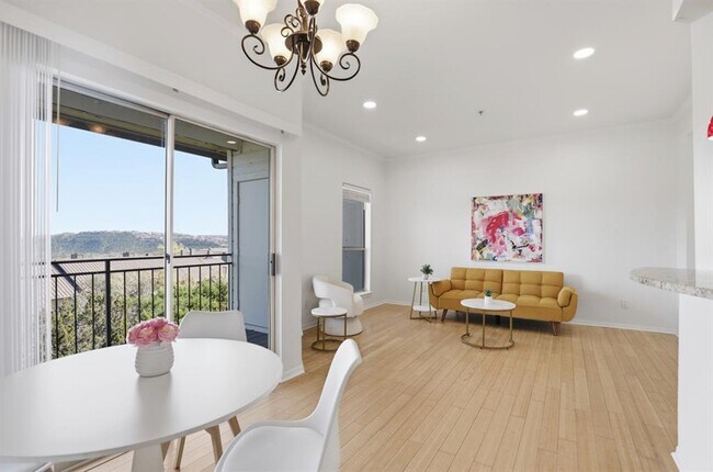 Foto del edificio - 6000 Shepherd Mountain Cove