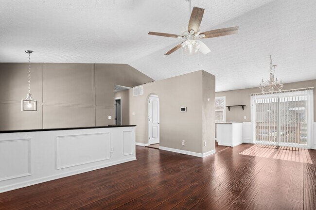 Foto del edificio - 6069 Northbend Dr