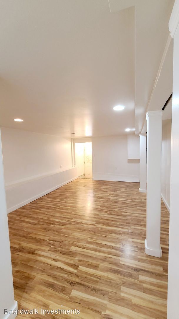 Building Photo - 2 br, 2 bath House - 45 Staples Ave.