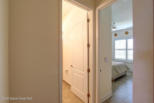 Foto del edificio - 2542 Chapel Bridge Ln