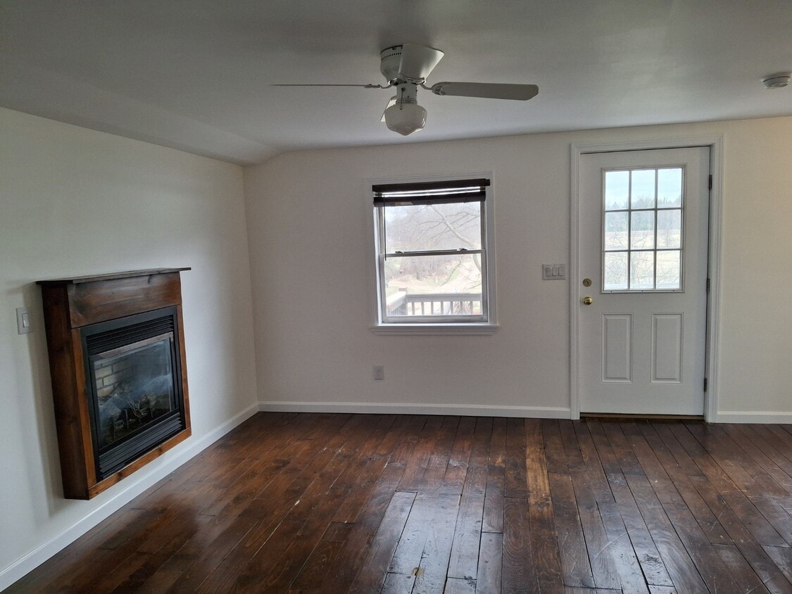 Foto principal - 89 Smith Bridge Rd