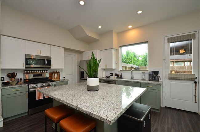 Foto del edificio - 6708 Arapahoe St