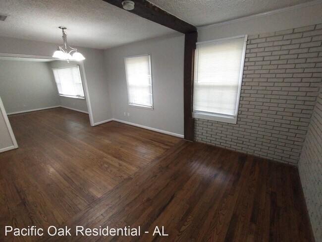 Building Photo - 3 br, 1 bath House - 239 Lake Drive Cir NE