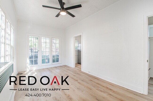 Foto del edificio - 3906 Mont Clair St