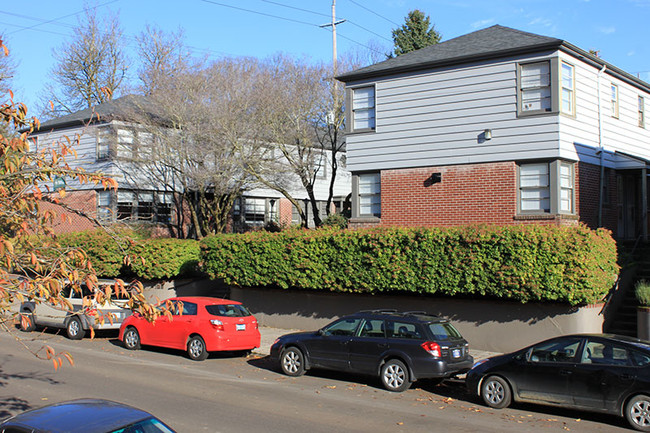 Building Photo - The Irvington