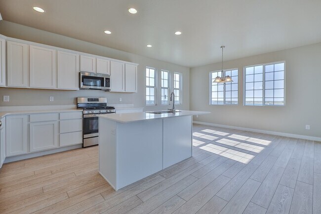 Foto del edificio - 1062 W Osprey Dr