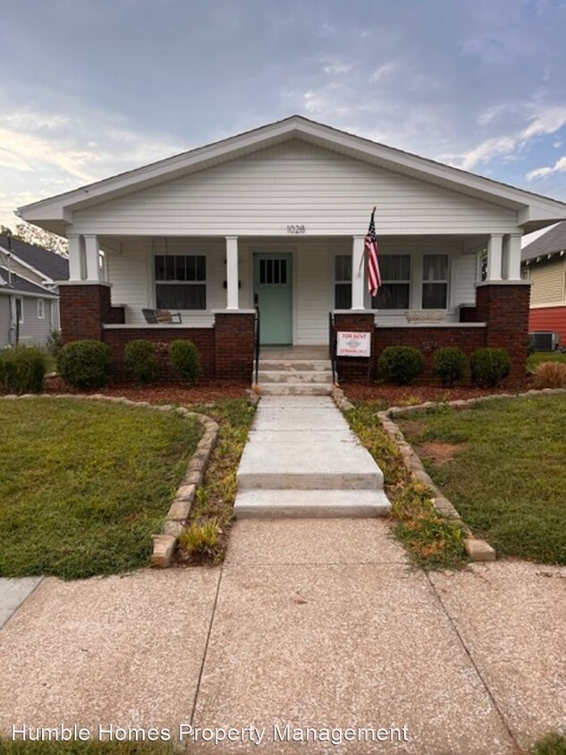 Primary Photo - 3 br, 1.5 bath House - 1028 Magnolia St