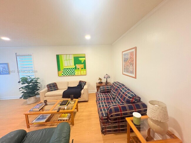 Foto del edificio - 927 NW 106th Ave Cir