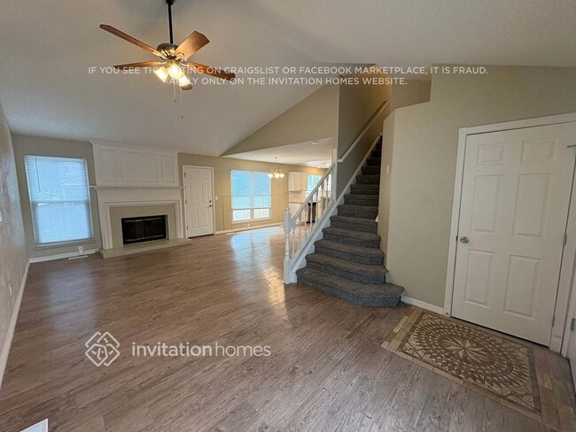 Building Photo - 12052 Ivanhoe Cir