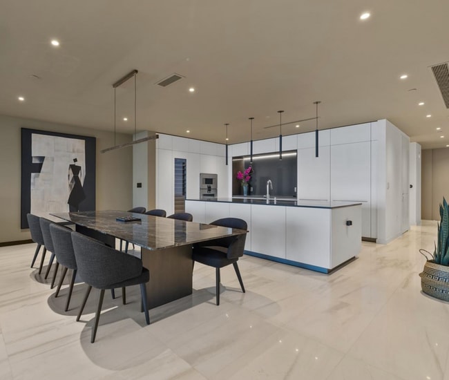 Foto del edificio - 300 Biscayne Boulevard Way