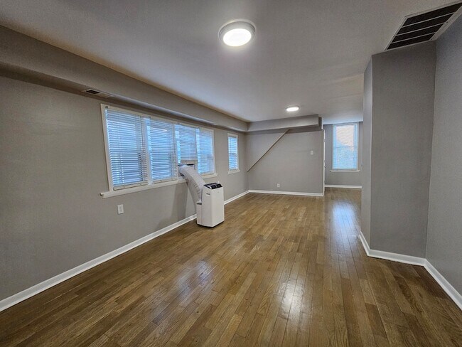 Foto del edificio - 2623 N Emmett St