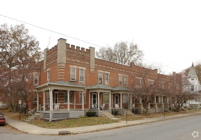 Building Photo - 245 Miller Ave