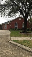 Building Photo - 11906 Oakner Dr