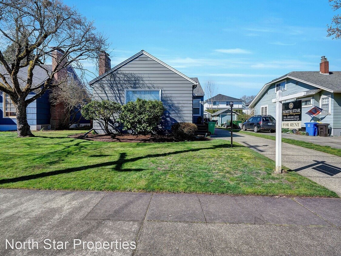 Primary Photo - 3 br, 2 bath House - 6125 SE 22nd Ave