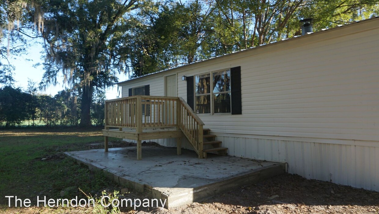 Primary Photo - 3 br, 2 bath House - 244 US Hwy 41 N