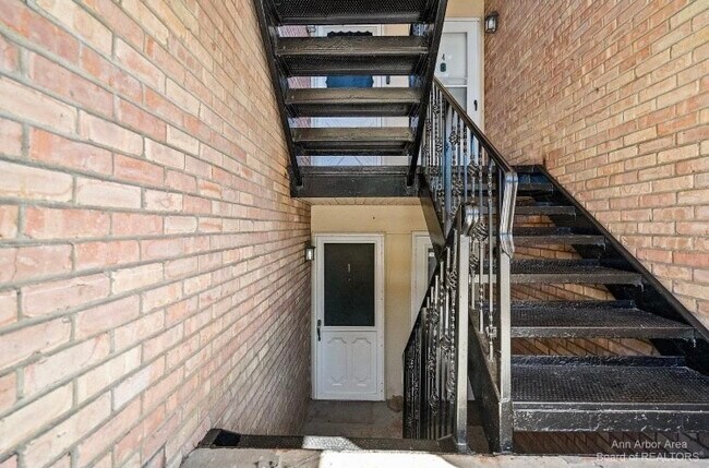 Foto del edificio - 4190 Packard St