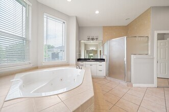 Building Photo - 13819 Lakeview Meadow Dr