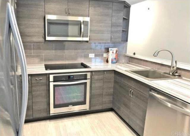 Foto principal - 425 W Beech St