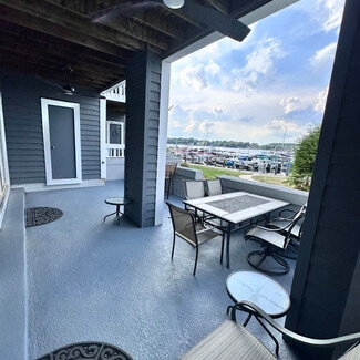 Building Photo - 18713 Vineyard Point Ln