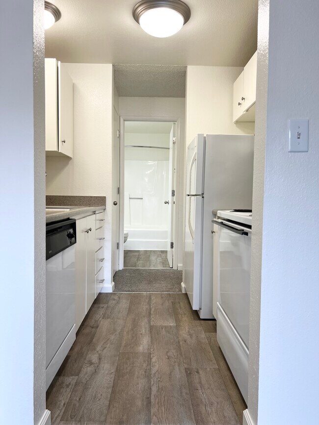 1x1 Estándar - Cocina - Sunset Ridge Apartments