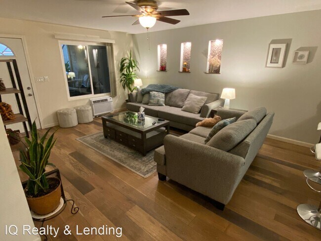 Building Photo - 2 br, 2 bath House - 1160 E Washington Ave #6