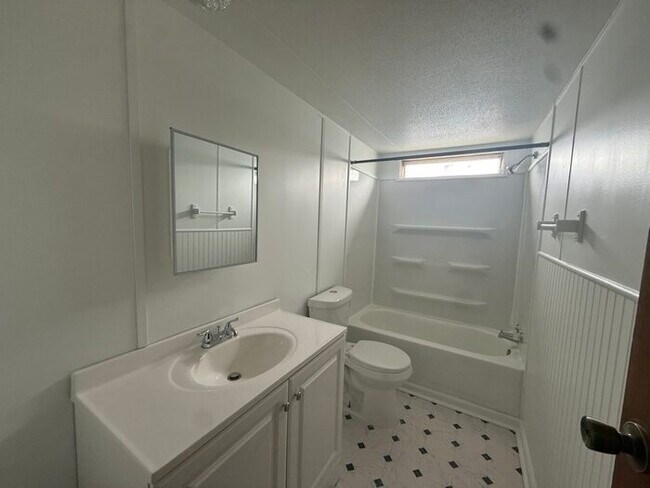 Foto del edificio - Mobile Home For Sale