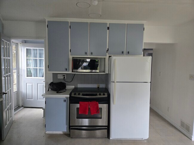 Photo du bâtiment - 338 Highland Rd