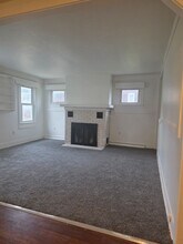 Building Photo - 397 Upper Oakwood Ave