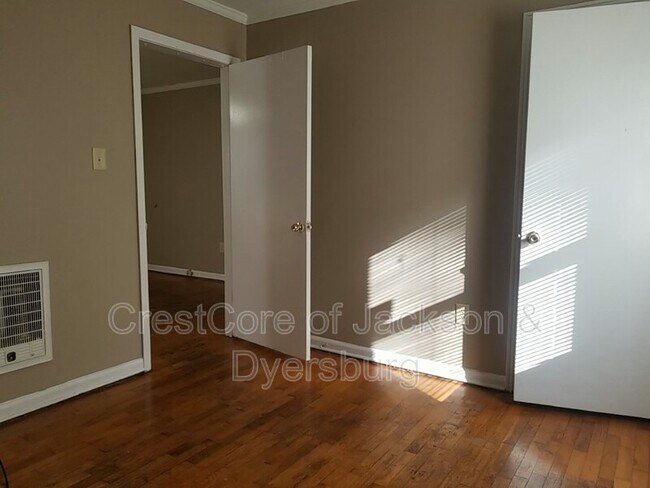 Foto del edificio - 1166 Westmoreland St